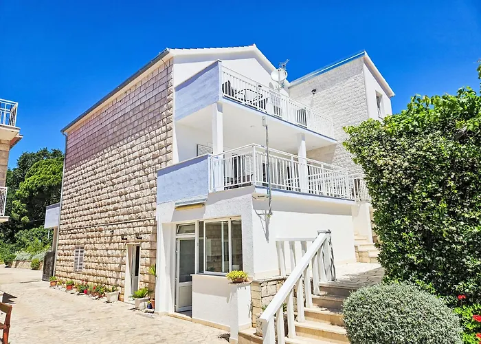 Balota - Moreska-2 By Interhome